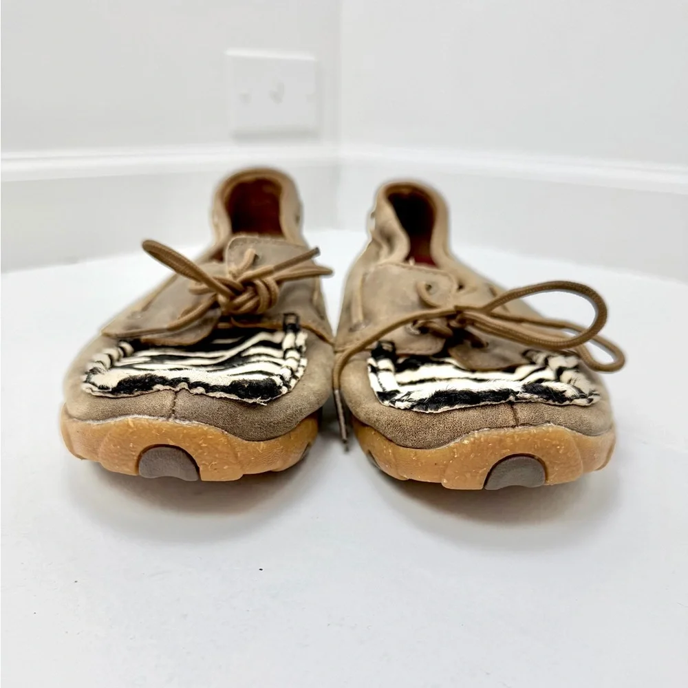 Twisted X Women's Zebra Hair On Hide‎ Boat Shoes 7.5